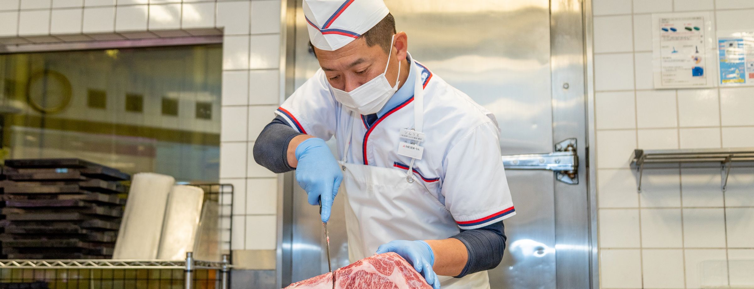 明治屋広尾ストアー 精肉部門チーフ　店長代理 U.Y.さん　40代　1991年入社